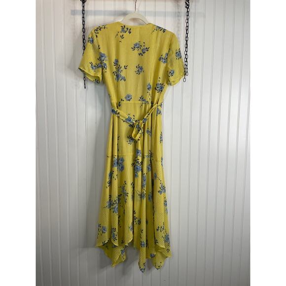 Cinq À Sept Wrap Floral Dress Yellow & Blue Short Sleeve Asymmetrical Ruffle 4 - Picture 2 of 7